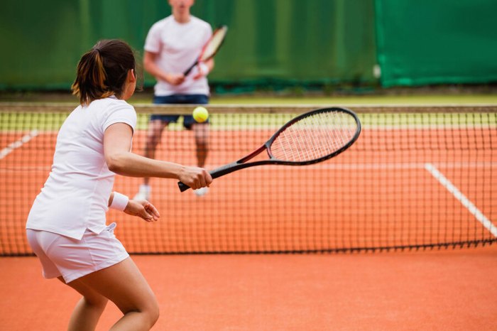 Tenis jugar desporto deportivo palabra inglés baixe tenistas jugador poderes tantos proviene tênis origen terreno rectangular balle filet raquette esport